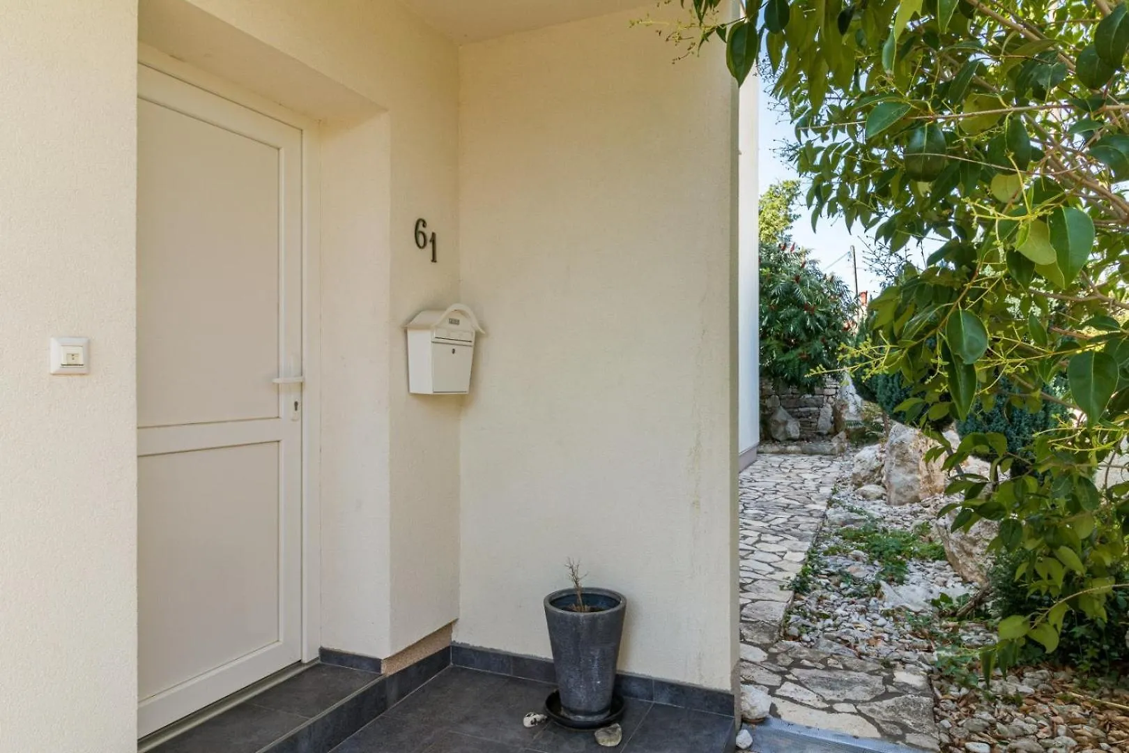 Villa Lelaina Near Pula With Private Pool And 3 Km From The Beach Segotici
